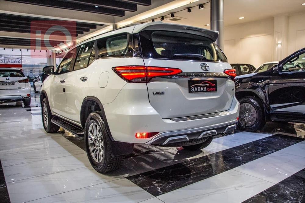 Toyota Fortuner